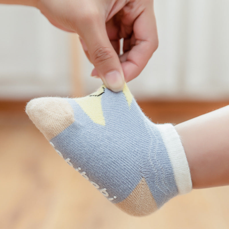 Cartoon Rainbow Non-Slip Boat Socks for Toddlers, Combed Cotton Low-Top Baby Socks (1-3Y)