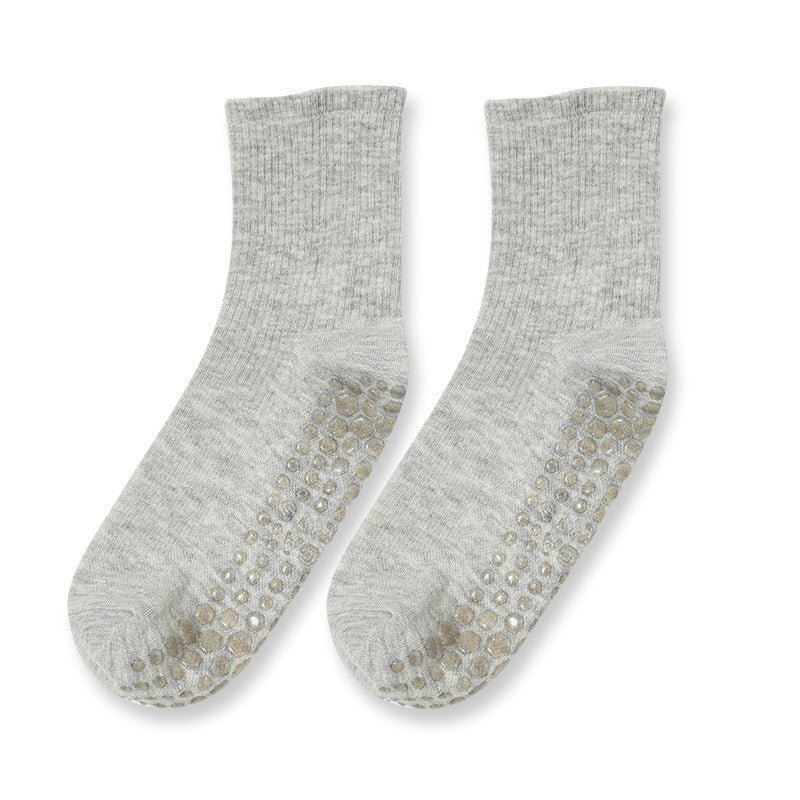 Non-Slip Yoga Socks for Women, Grip Pilates Socks with Full Sole Silicone, Breathable Cotton Athletic Socks for Barre, Dance & Home Workouts