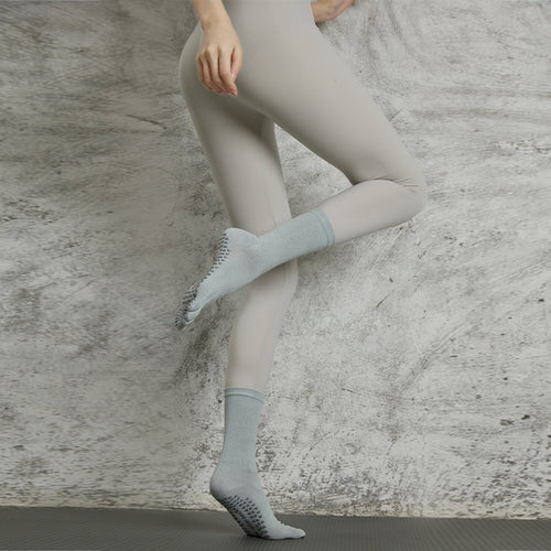 Professional Five-Finger Yoga Socks | Mid-Tube Anti-Slip Pilates & Fitness Socks