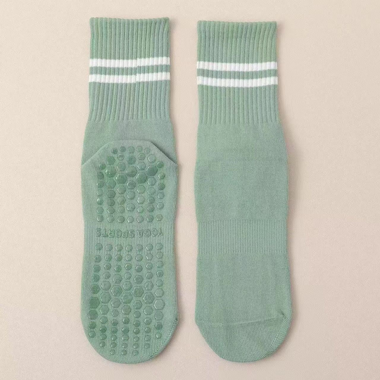 Non-Slip Yoga Socks for Women & Men, Mid-Calf Grip Socks for Pilates, Dance, Trampoline & Home Workouts