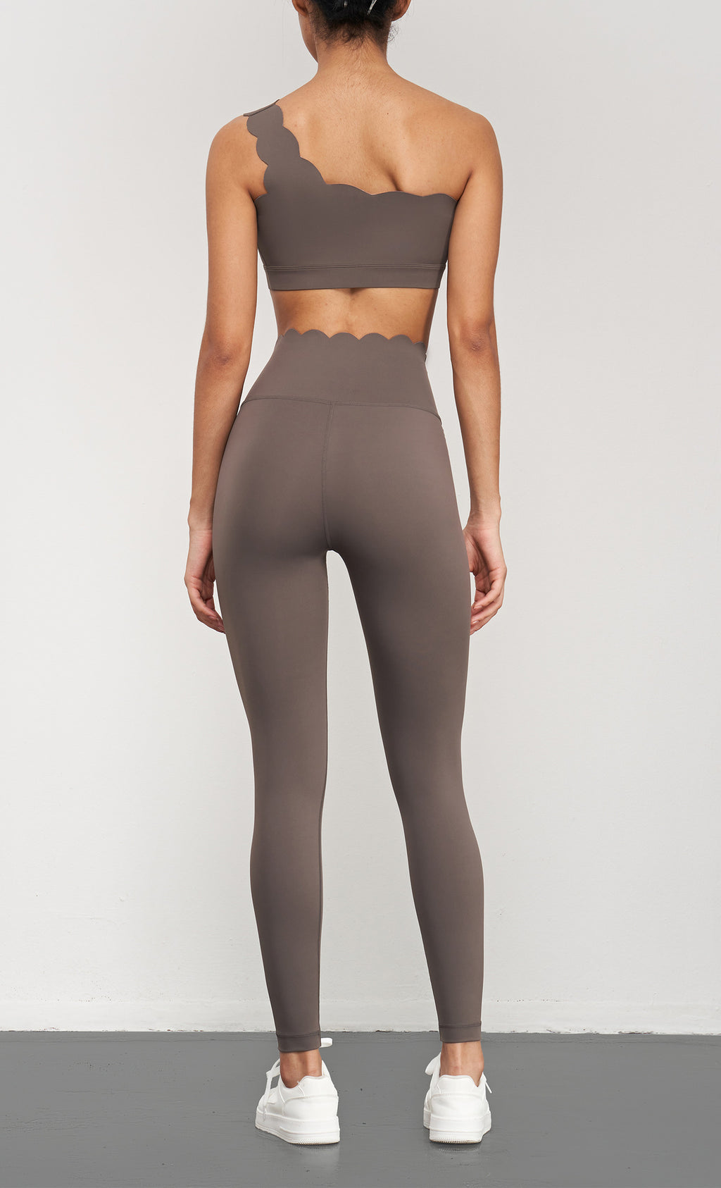 Women One Shoulder Shockproof Yoga Bra, Wide Hem Beautiful Back Stretch Fitness Crop Top