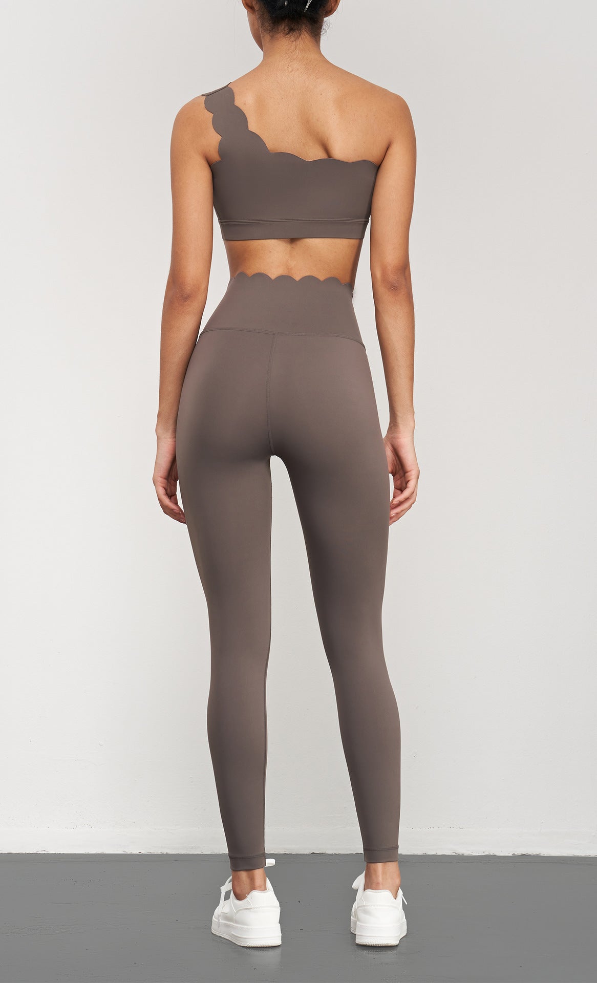 Women One Shoulder Shockproof Yoga Bra, Wide Hem Beautiful Back Stretch Fitness Crop Top